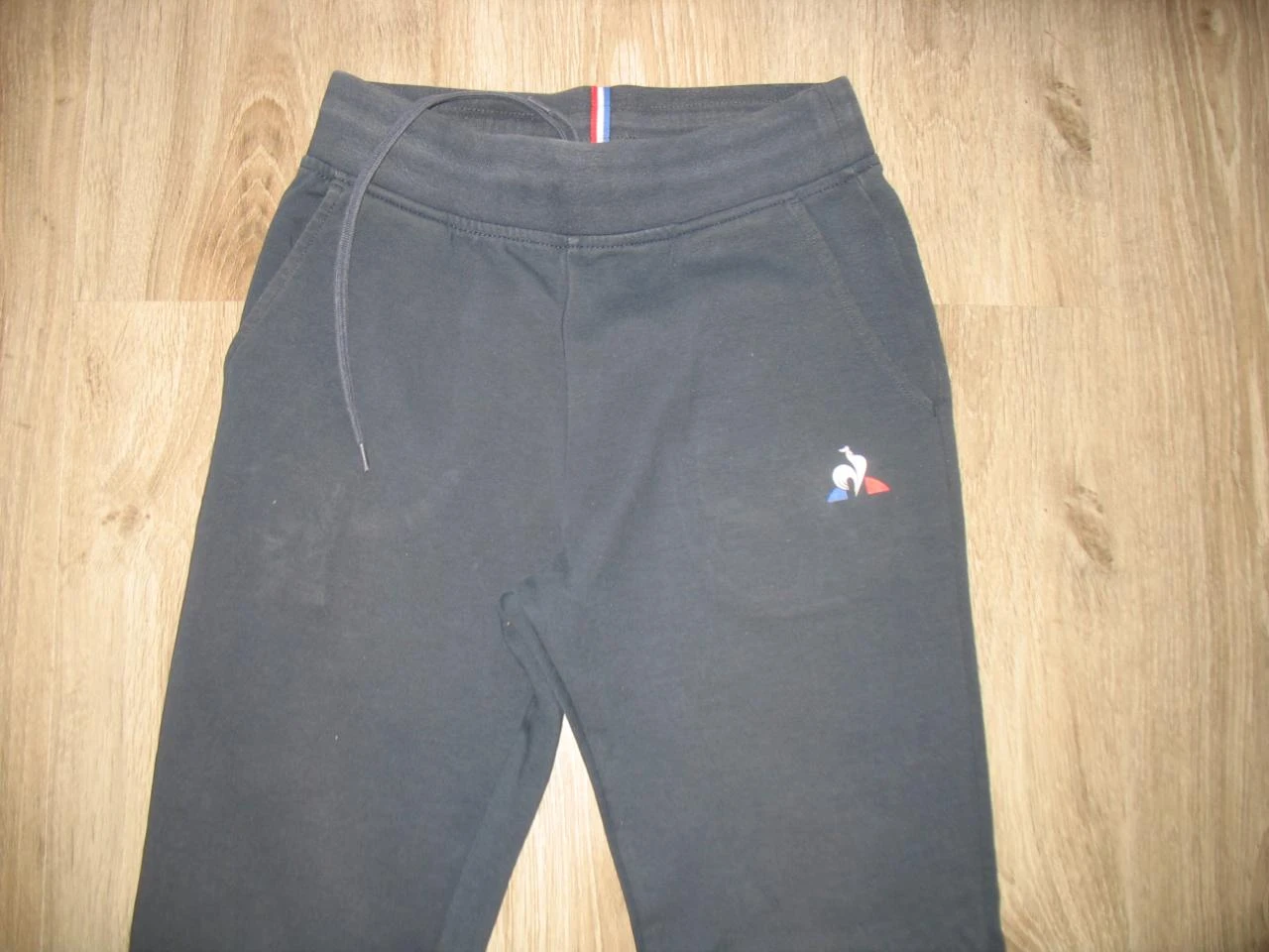 JOGGING 2 PIECES: SWEAT SHIRT + PANTALON - LE COQ SPORTIF - Maat XS - n°01 – photo 4